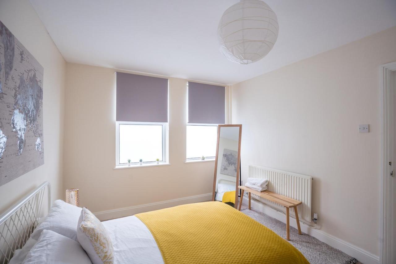 The Ella Fitzgerald - Modern 2 Bedroom Apartment, Super Close To City Centre Cardiff Exterior photo